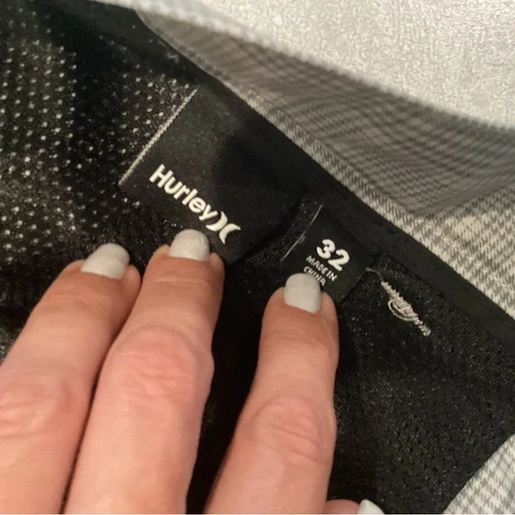 NWOT Nike Dri Fit Hurley Gray Flat Front Shorts Lightweight Casual Wear - Picture 4 of 6